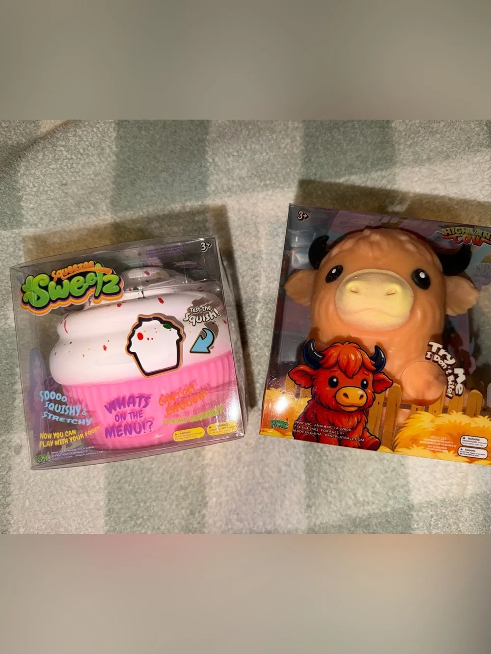 Squeeze cupcake & squeeze cow